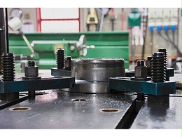 珠海鈑金加工廠家采用自動(dòng)化設(shè)備有何優(yōu)勢