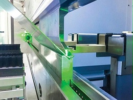 鈑金加工折彎工序如何克服偏移問題，從而提高精確度？