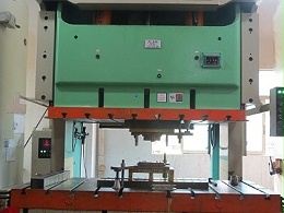 廣東金屬?zèng)_壓件定制廠-五金沖壓機(jī)械手操作手冊(cè)2