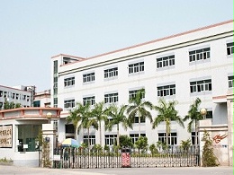 深圳五金沖壓廠，五金加工機械手操作9