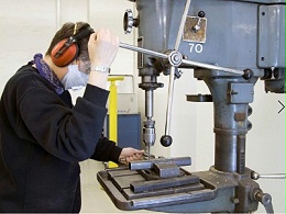 五金沖壓有限公司怎么樣？