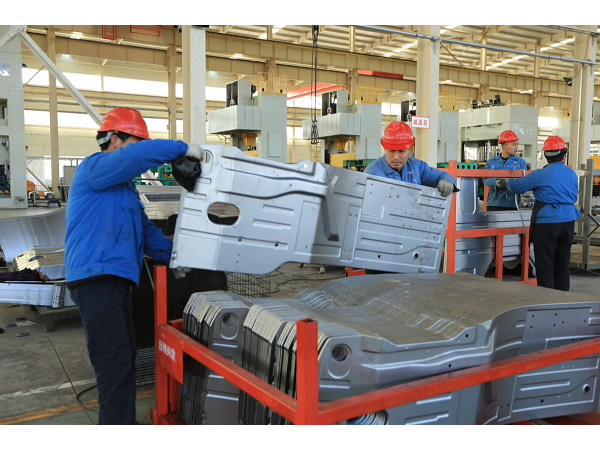 五金沖壓供應(yīng)商哪里好,選這家沖壓廠