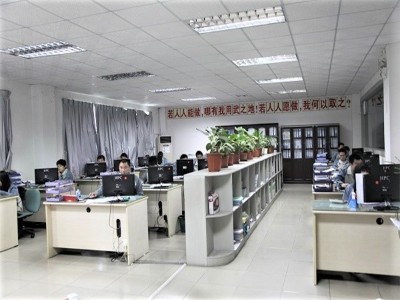 深圳五金沖壓件加工廠-五金模具安裝3 深圳五金沖壓件加工廠-五金模具安裝3