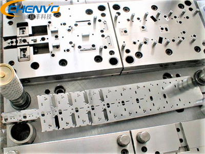 五金沖壓模具一般用那些沖剪油？