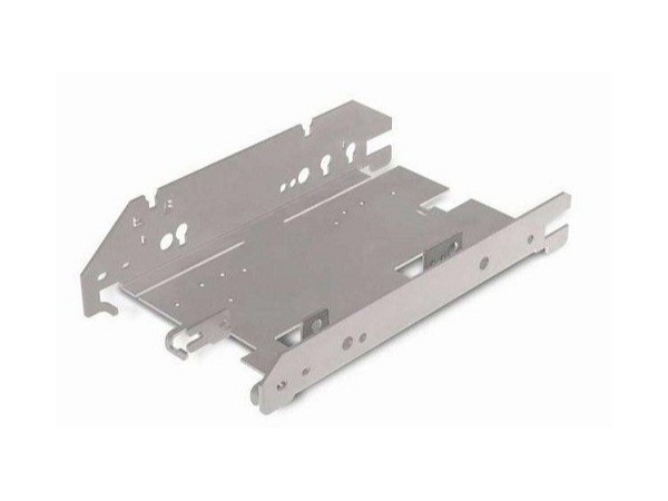 如何降低誤差，提高鈑金加工的精密度？