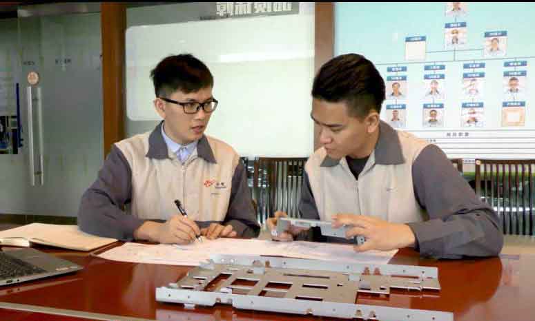 誠瑞豐鈑金加工研發(fā)團隊