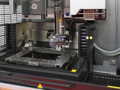 五金沖壓件外發(fā)加工，沖壓模具卡料的原因分析-深圳誠瑞豐五金沖壓廠