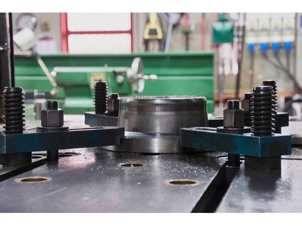 寶安沖壓廠家，連續(xù)模設(shè)計(jì)要點(diǎn)(1)-深圳市誠(chéng)瑞豐科技股份有限公司