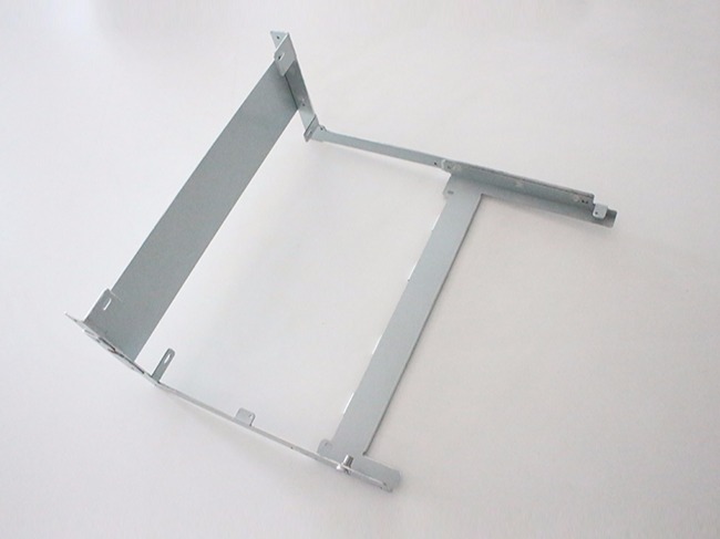 精密五金沖壓件4P056098A 精密五金沖壓件4P056098A